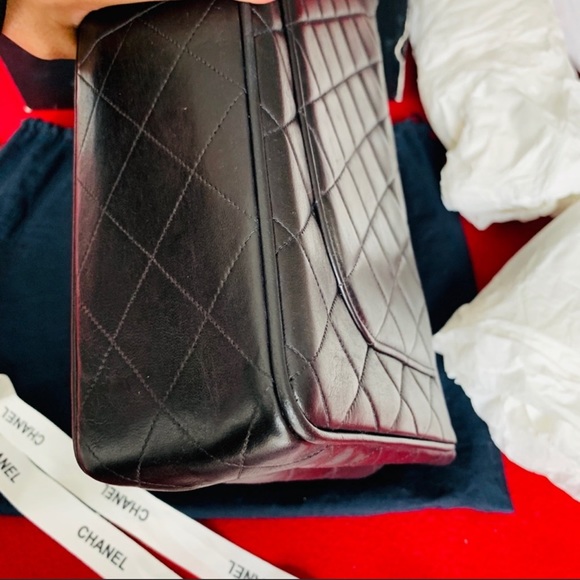 Vintage Chanel Jumbo with big CC’s - Picture 7 of 12